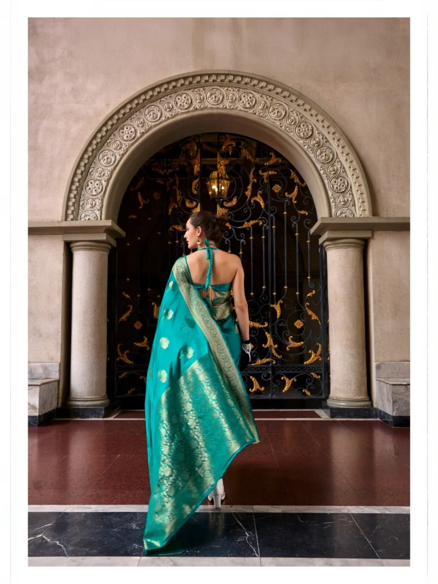 Classic Mangha Silk Saree with Smooth Satin Texture - Image 20