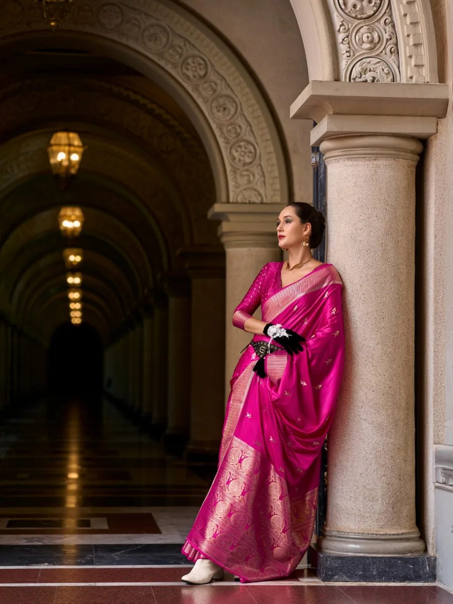 Classic Mangha Silk Saree with Smooth Satin Texture - Image 25