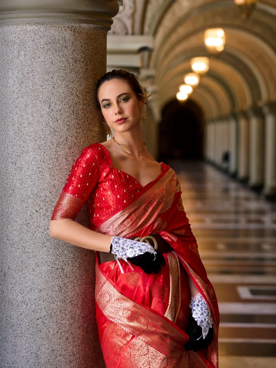 Classic Mangha Silk Saree with Smooth Satin Texture - Image 28