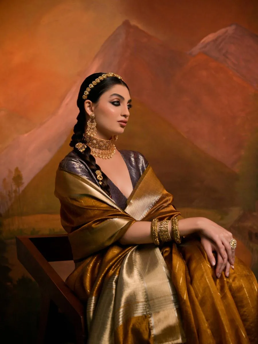 Heritage Weave Moss Silk Saree - Image 5