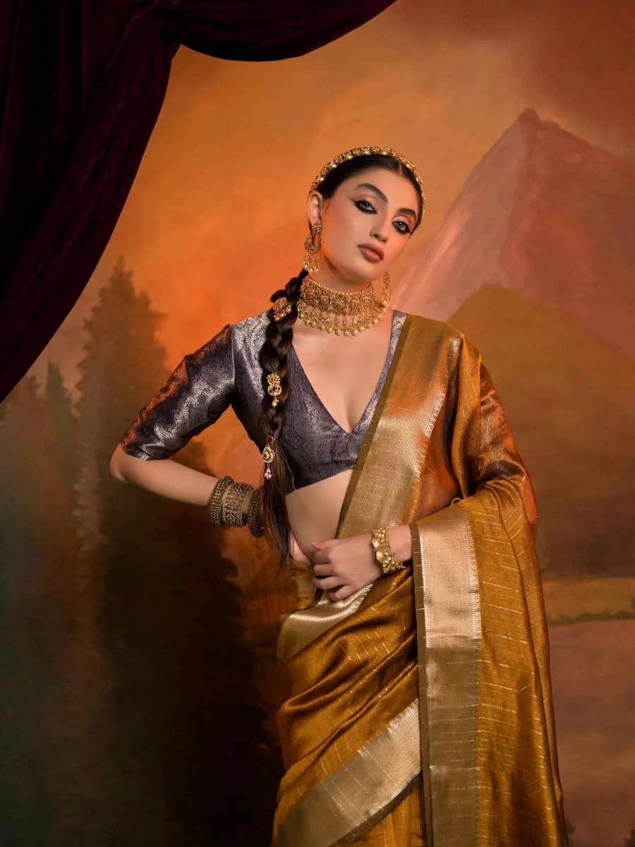 Heritage Weave Moss Silk Saree - Image 8