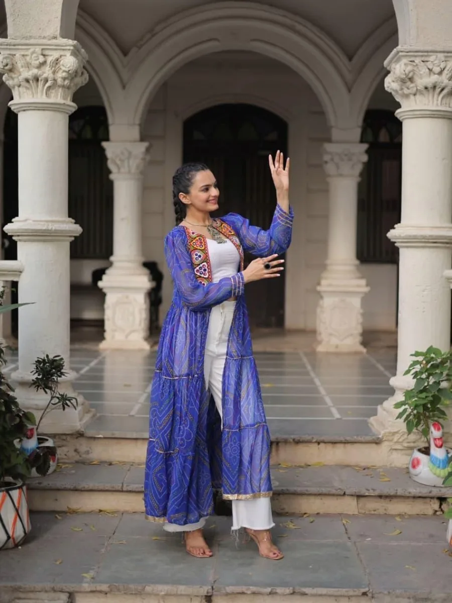 Bandhani Print Kutchi Patchwork Shrug in Faux Georgette - Image 4