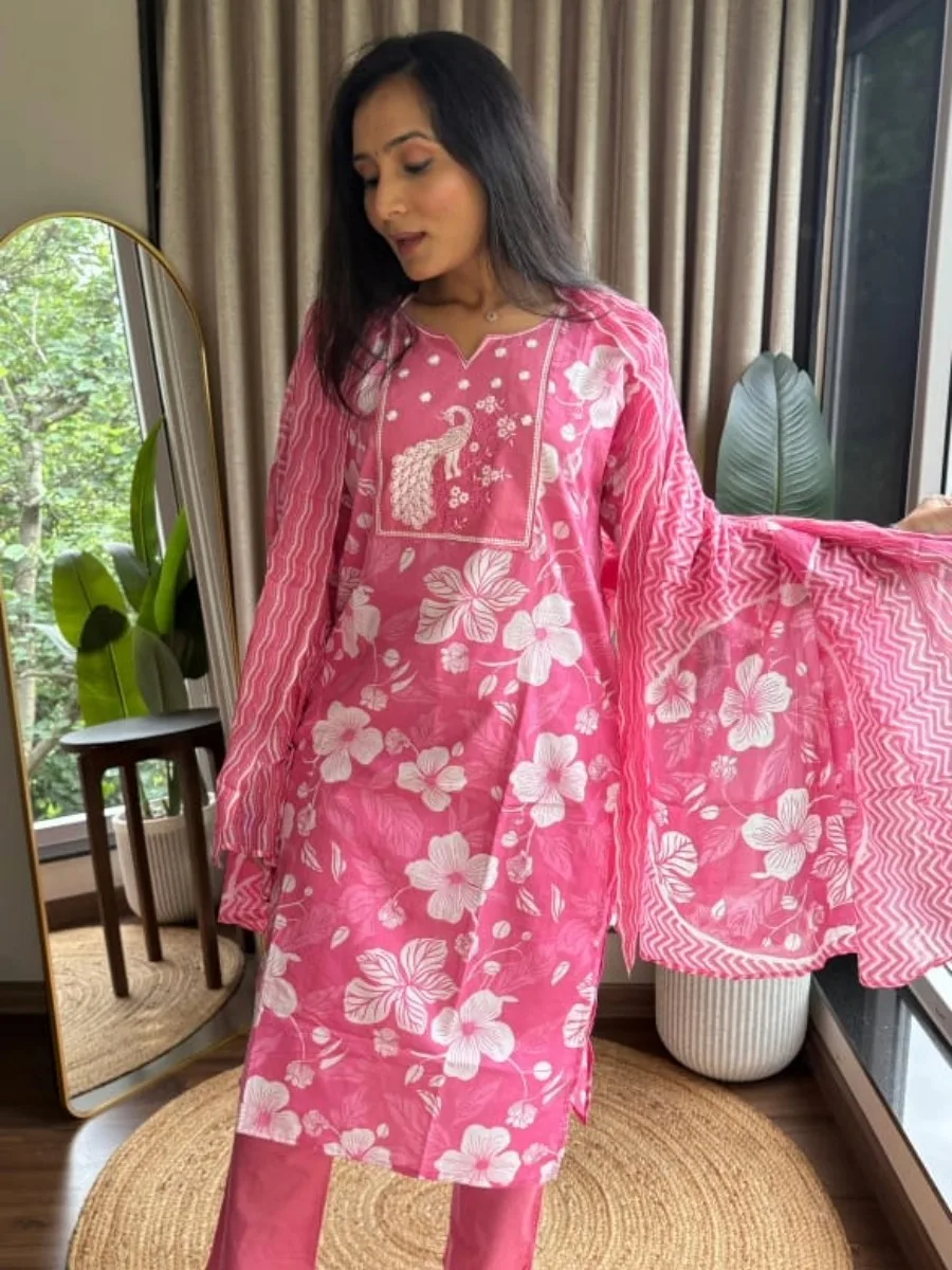 Graceful Threads – Jaipuri Cotton Embroidered Kurti Set - Image 12
