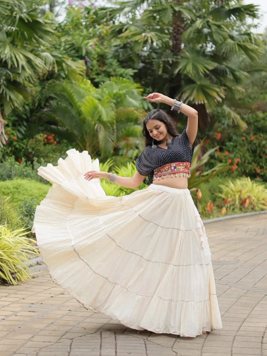 Kutchi Leheriya Royale Lehenga Choli Set - Image 18